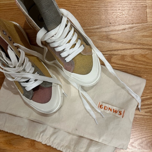 Good News GDNWS Palm Ombré Trainer Sneakers - Picture 4 of 4